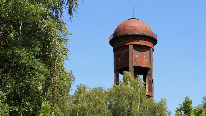 Wasserturm am Natur-Park Südgelände